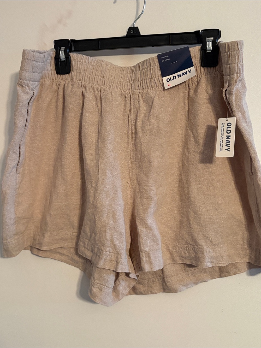 Old Navy Women's High-Waist Linen-Blend Shorts — Beige